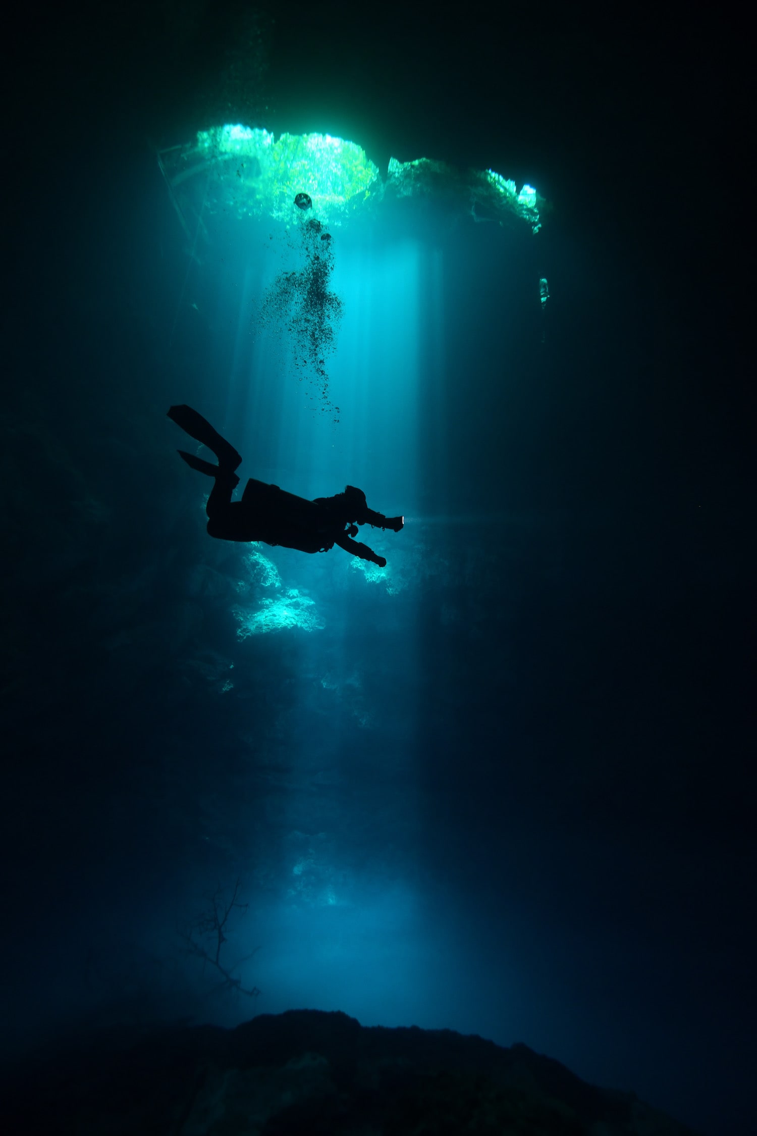 Diving Cenote El Pit